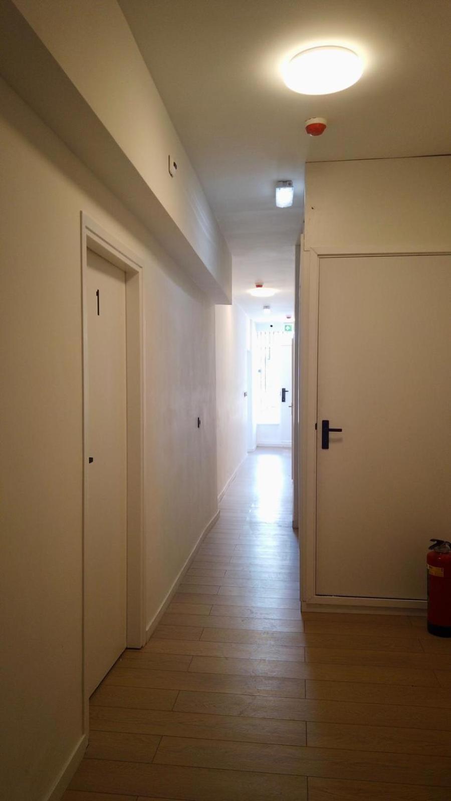 Y Hostel Amszterdam Kültér fotó
